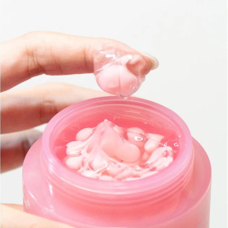 MEDICUBE PDRN Pink Collagen Capsule Cream Lebanon Korean firming anti aging skincare collagen cream